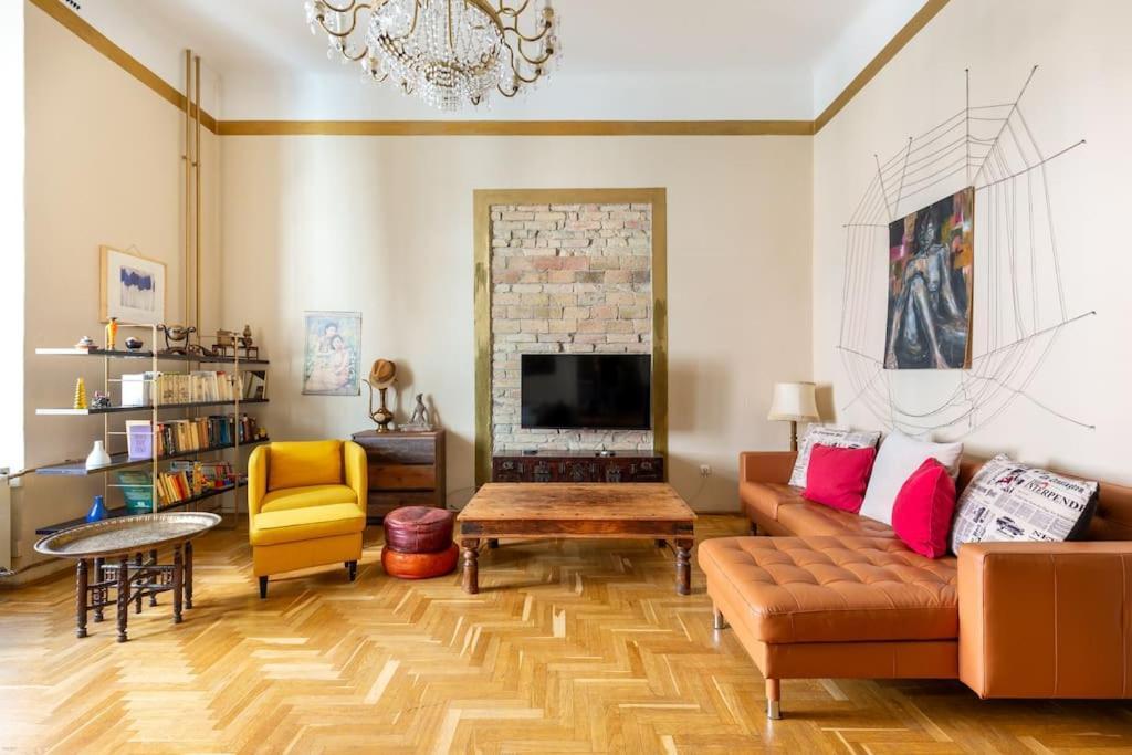 Bourgeois Boheme Apt. 88 M² City Center Budapest Exterior photo