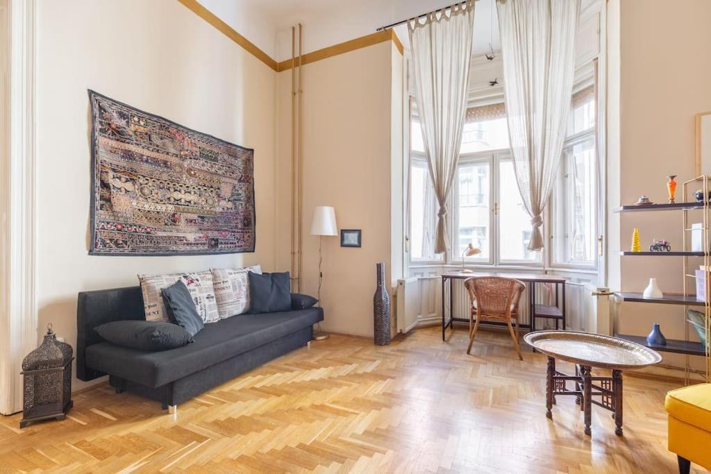 Bourgeois Boheme Apt. 88 M² City Center Budapest Exterior photo